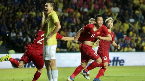 Báo nước ngoài: HLV Park tiếp tục dùng Anh Đức và Quang Hải ở trận gặp Curacao