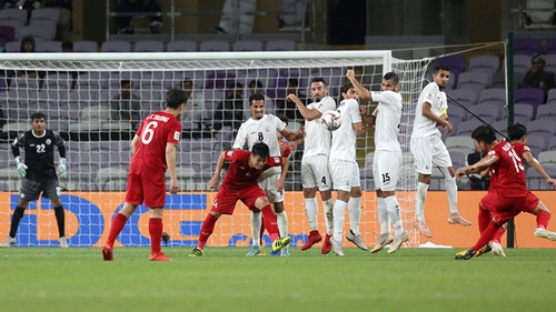 Asian Cup 17/1: Báo Hàn mong Việt Nam vào vòng 1/8. HLV Triều Tiên mang tin vui cho Việt Nam