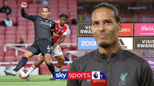 Mắc sai lầm tệ hại, Van Dijk bị so sánh với David Luiz của Arsenal