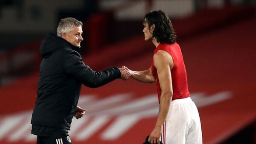 HLV Solskjaer hết lời ca ngợi bản năng sát thủ của Cavani