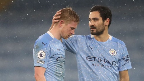 Man City tá hoả vì De Bruyne chấn thương, MU mừng thầm