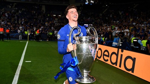 Mason Mount nhận mưa lời khen sau pha kiến tạo ở Chung kết C1