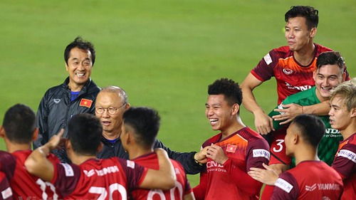 TRỰC TIẾP bóng đá vòng loại World Cup 2022 châu Á hôm nay (VTV5, VTV6)