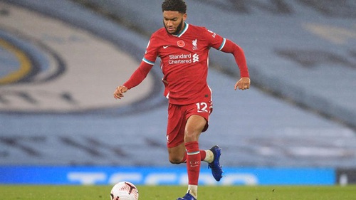 Klopp chỉ trích Southgate vì coi trọng John Stones hơn Joe Gomez