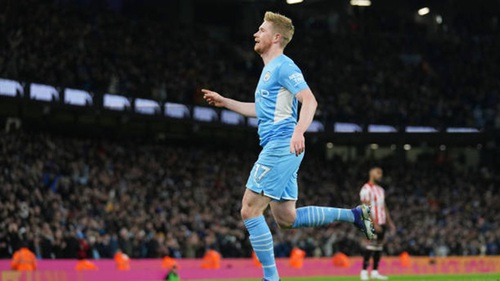 Man City 2-0 Brentford: Mahrez và De Bruyne ghi bàn, Man City bỏ xa Liverpool 12 điểm