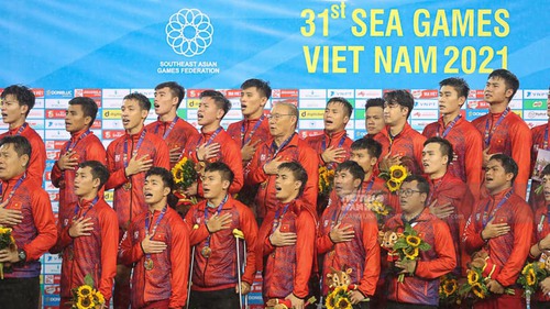 HLV Park Hang Seo tiết lộ lý do khóc ở chung kết SEA Games 31