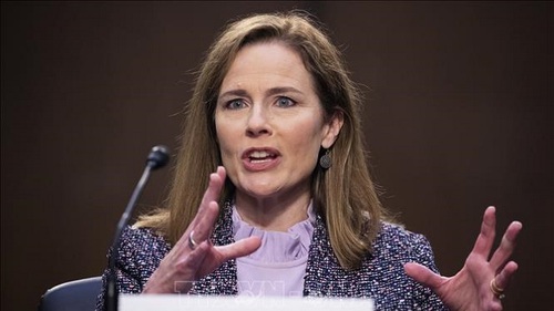 Bổ nhiệm Thẩm phán Tòa án tối cao Amy Coney Barrett: Cục diện chính trường Mỹ thay đổi ra sao?