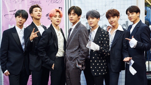 BTS phá vỡ 2 kỷ lục hoành tráng trên BXH Billboard