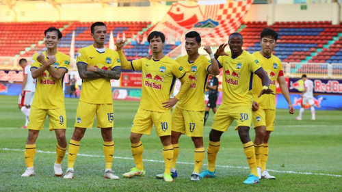 Bóng đá Việt Nam hôm nay: HAGL vẫn chưa biết thắng. Hà Nội ra mắt ngoại binh