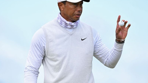 Tiger Woods dừng bước sau vòng 2 The Open Championship 2022