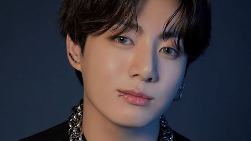 Tại sao Jungkook BTS lại ví mình là 'người nửa đêm’?