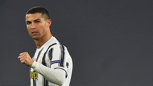 Ronaldo có mặt trong đề cử đội hình tiêu biểu của UEFA năm thứ 17 liên tiếp