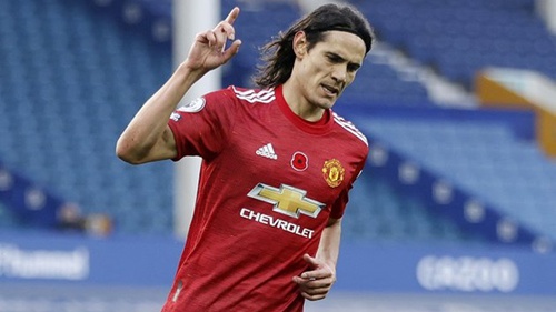 MU khôn ngoan thế nào khi quyết định giữ chân Cavani?