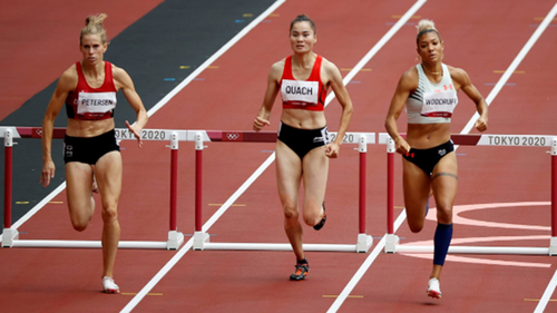 Bán kết 400m vượt rào nữ Olympic Tokyo: Cơ hội nào cho Quách Thị Lan?