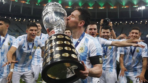 Messi vô địch Copa America, phá luôn kỷ lục của Ronaldo trên Instagram