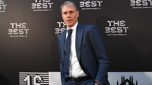 Van Basten: 'Ai nói Ronaldo giỏi hơn Messi là không hiểu gì về bóng đá'