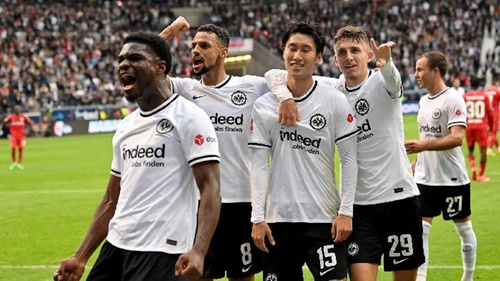 Soi kèo nhà cái Stuttgarter Kickers vs Frankfurt. Nhận định, dự đoán bóng đá cúp Đức (23h00, 18/10)