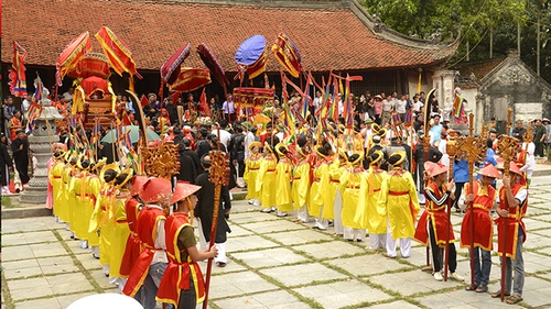 Bộ trưởng Bộ VHTTDL ra công điện đề nghị dừng tổ chức mọi loại hình lễ hội