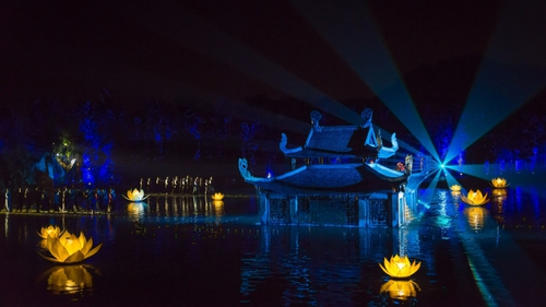 Đơn vị đầu tư Tinh hoa Bắc Bộ lên tiếng về các phát ngôn của đạo diễn Việt Tú