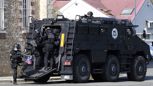 Pháp buộc tội 8 đối tượng cực hữu âm mưu tấn công bạo lực