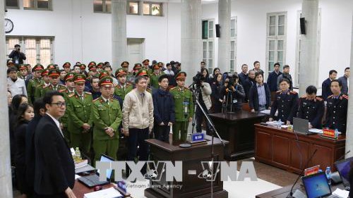 Làm rõ hành vi tham ô tài sản của bị cáo Trịnh Xuân Thanh