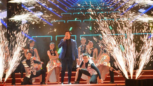 Đêm nhạc 'Sài Gòn' tại phố đi bộ Nguyễn Huệ