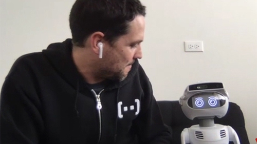 Nhật Bản đưa robot trí tuệ nhân tạo vào các lớp học tiếng Anh