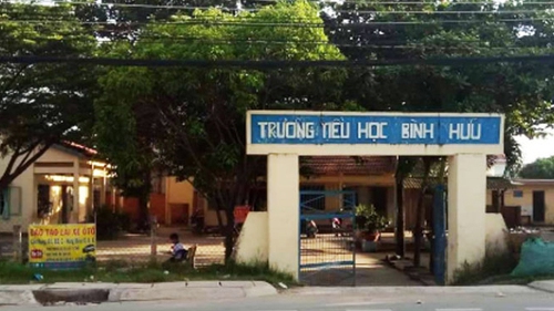 Long An: Cô giáo đánh học sinh Trường Tiểu học Bình Hữu bị kỷ luật cảnh cáo