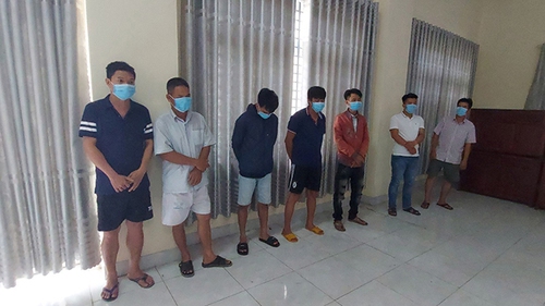 Tóm gọn đường dây cá độ bóng đá mùa EURO với số tiền gần 1 tỷ đồng