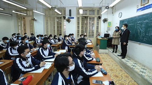 Sẵn sàng phương án xử trí khi có học sinh mắc Covid-19 trong trường học