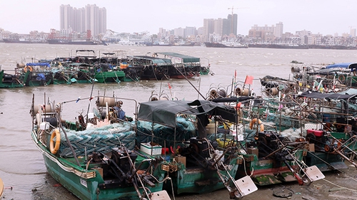 Thời tiết ngày và đêm 17/7: Bắc Bộ ngày nắng nóng, có nơi nắng nóng gay gắt