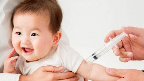 Sẽ sớm có vaccine sởi, bạch hầu, ho gà, uốn ván miễn phí cho trẻ