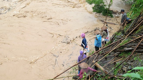 Yên Bái: 7 người mất tích do lũ ống, lũ quét ở Mù Cang Chải