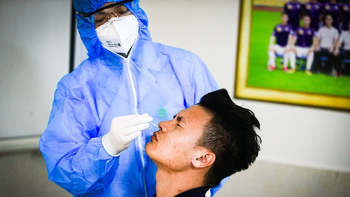 Đức Huy, Quang Hải âm tính với Covid-19