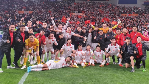 Quế Ngọc Hải báo tin chiến thắng với vợ, Thành Chung gửi yêu cầu khó