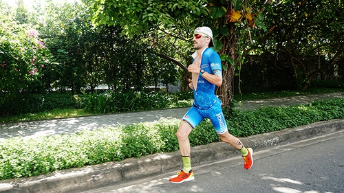 Patrick Lange vô địch IRONMAN 70.3 Vietnam 2019