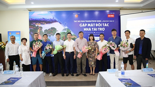 Giải Tây Hồ Half Marathon 2020: Chờ ‘sao’ SEA Games tỏa sáng