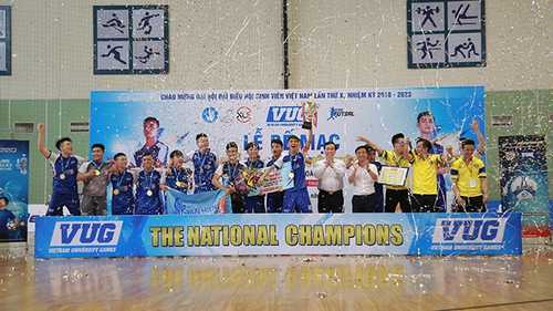 ĐH Văn Hiến VĐ giải futsal toàn quốc VUG 2018