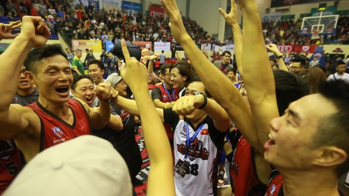 Chung kết VBA 2017: Ngôi vương dành cho Thang Long Warriors