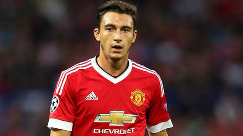 Matteo Darmian tiến bộ nhưng tại sao Man United vẫn cần thêm hậu vệ trái?