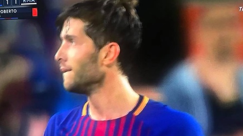 CẬN CẢNH: Sergi Roberto dính bẫy, đánh nguội Marcelo và bị đuổi