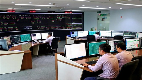 Lần đầu tiên công suất đầu nguồn của hệ thống điện vượt quá 36.000 MW