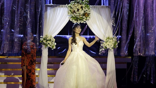 Chung kết 'Solo cùng Bolero': Tú Tri bất ngờ công khai hôn nhân đồng giới