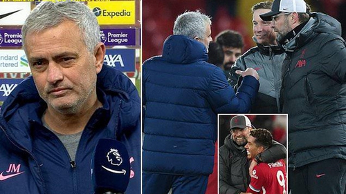 Mourinho lại gây chiến với Klopp: 'Flick mới xứng đáng là HLV xuất sắc nhất năm’