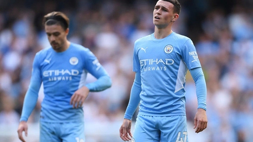 Man City: Foden và Grealish bị Guardiola trừng phạt vì tiệc tùng