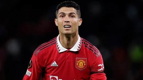 Tin MU 12/9: Ronaldo lại muốn ra đi, được mời mua 15 cầu thủ trong 1 tuần