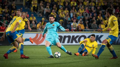 Video bàn thắng Las Palmas 1-1 Barcelona: Barca chỉ còn hơn Atletico 5 điểm