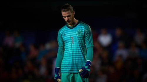 De Gea mắc sai lầm ‘chết người’, Tây Ban Nha đánh rơi chiến thắng trước Thụy Sĩ