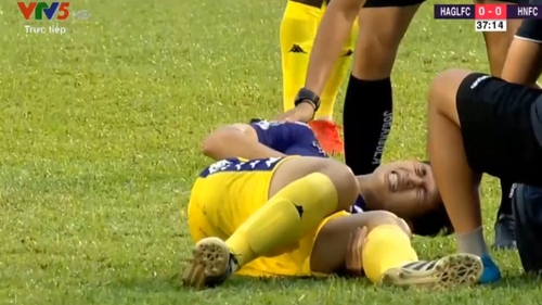 Bóng đá Việt Nam tối 31/5: Đình Trọng dính chấn thương, nguy cơ lỡ King's Cup