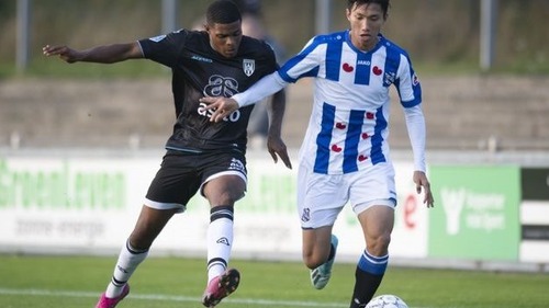 Hà Nội sẵn sàng trả lương để Văn Hậu ở lại Heerenveen